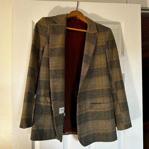 TU's Plaid Blazer